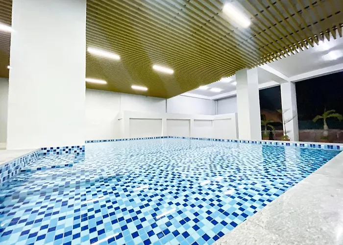 Luxury Penthouse Near Solaire, Of Dreams * Манила